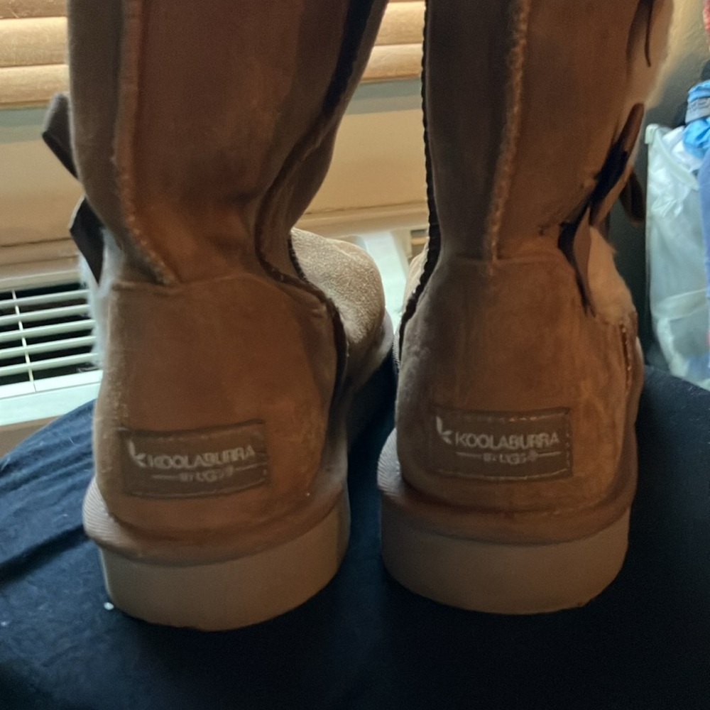 Ugg Koolaburra boots. - Picture 4 of 8